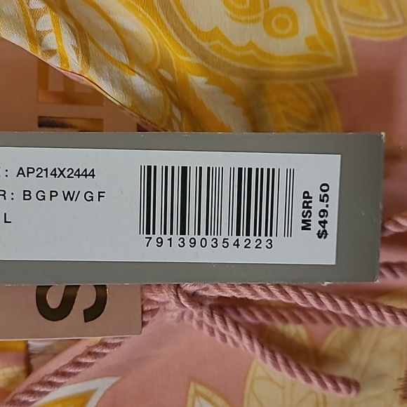 5/$25- NWT Alex & Parker short sleeve Blouse 👚 - Picture 2 of 8